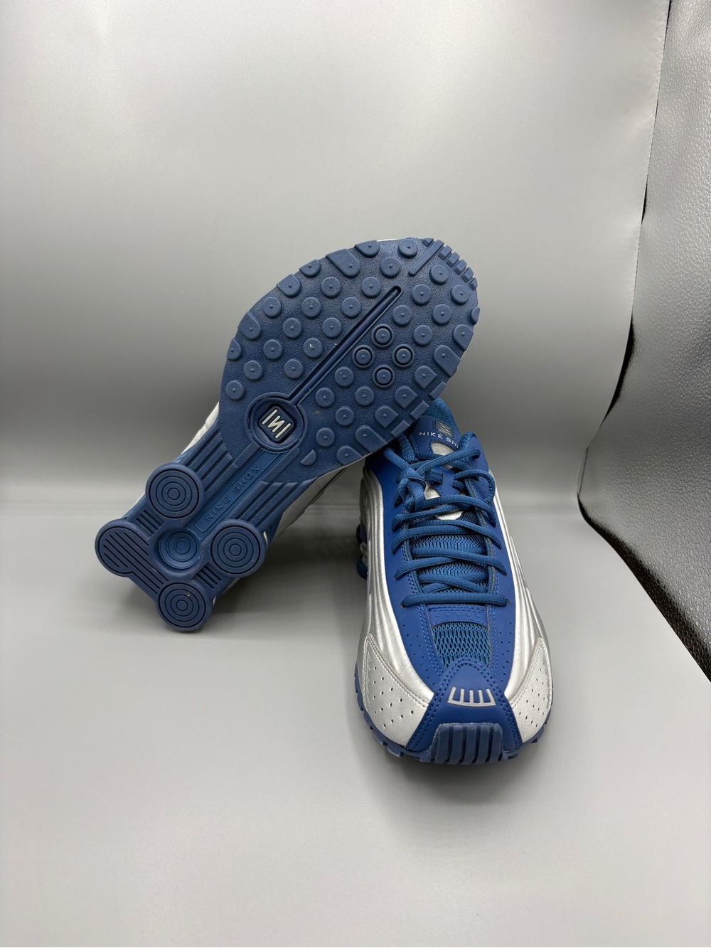 Nike Shox R4 Shoes Court Blue Metallic Silver Size 9.5 IQ9391-476 - Picture 2 of 5